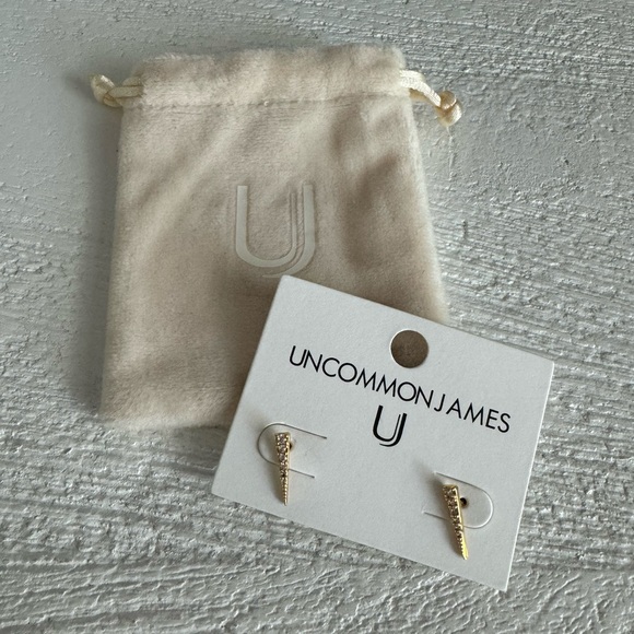 Uncommon James 12 South Gold Stud Earrings - Picture 7 of 10